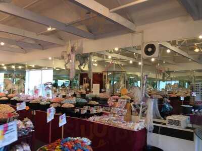 Carrousel Taffy, Morro Bay