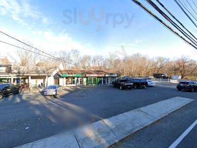 Colony Lounge, Huntington Station