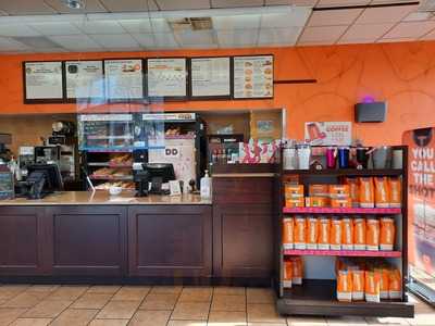 Dunkin', Smithfield