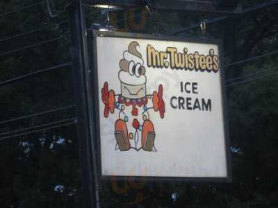 Mr Twistee's, Geneva