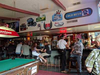 Jo Jo's Harbor Light Tavern, Oak Harbor