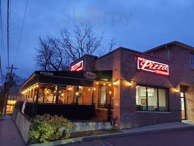 Phil's Pizza, Glen Cove