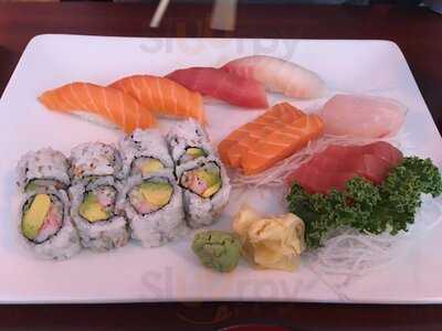 Umi Sushi, Fresh Meadows