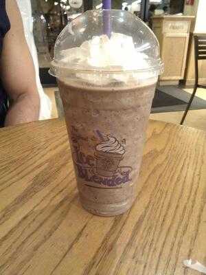 Coffee Bean & Tea Leaf