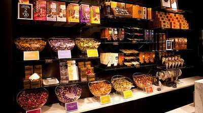 Godiva Chocolatier, Dulles