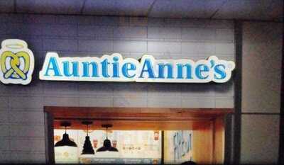 Auntie Anne's, Dulles