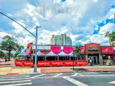 Applebee's, Fresh Meadows