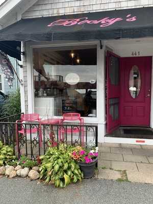 Becky's Bakery, Pocasset