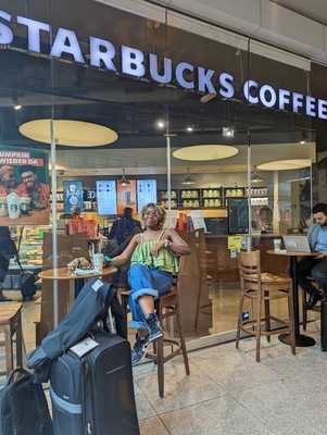 Starbucks, Dulles