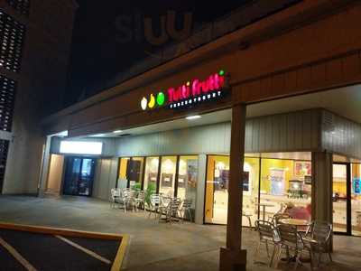 Tutti Frutti, Pearl City