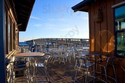 Windjammers On The Pier