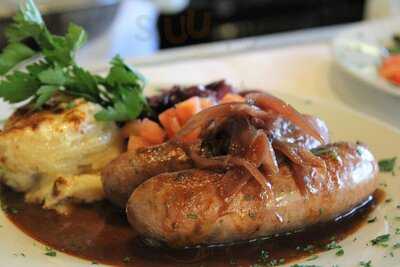 Taste Cafe & Bistro