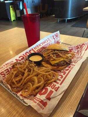 Smashburger, Aliso Viejo