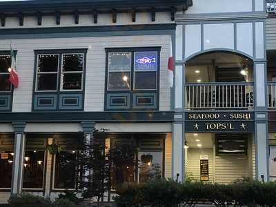 Tops'l Sushi Bar, Friday Harbor