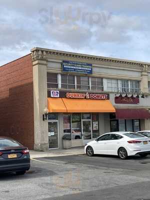 Dunkin', Levittown