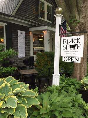 Black Sheep, Edgartown