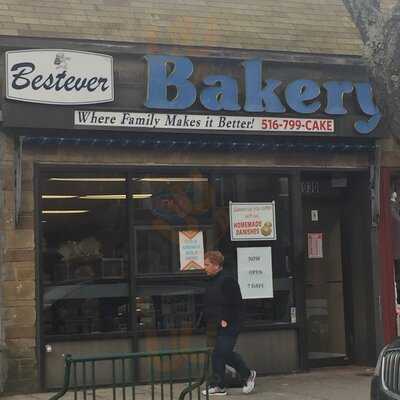 Bestever Bakery, Massapequa Park