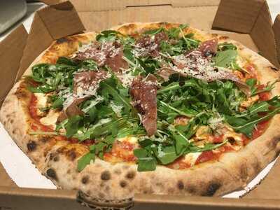 Dola Pizzeria Napoletana At 20 Railroad Public House