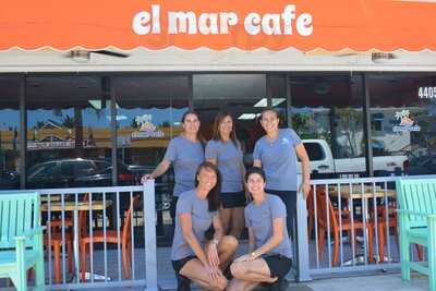 El Mar Cafe