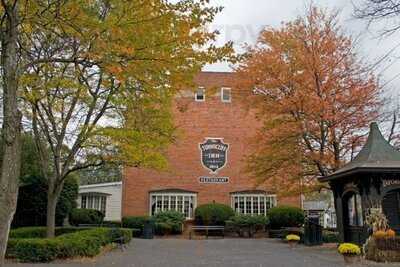 The Pit Under The Tunnicliff Inn