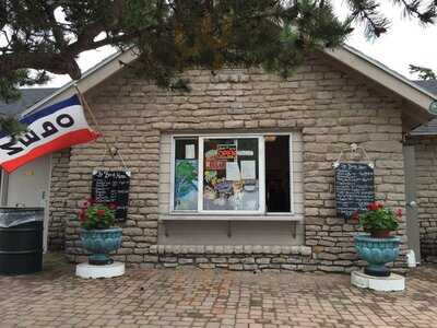 Bywater Cafe At Michigan Beach