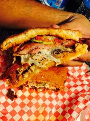 The Crazy Torta and Seafood, Tillamook