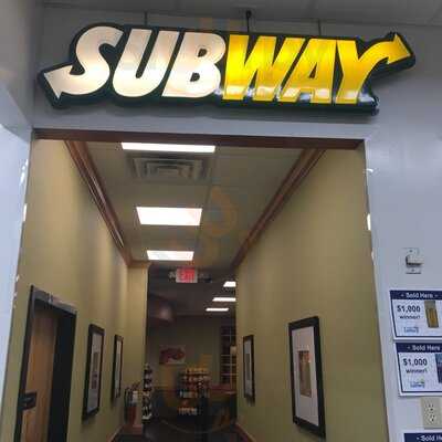 Subway, Leland