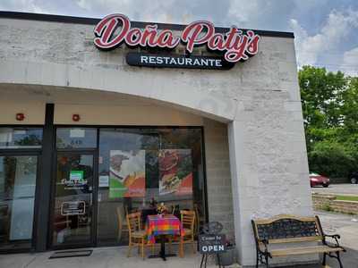 Dona Paty's, Highwood