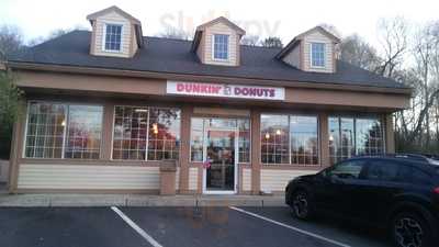 Dunkin', Mashpee