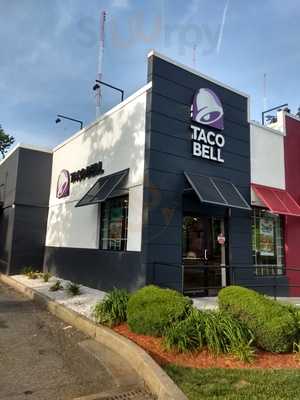 Taco Bell, Wheaton