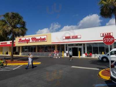 Lucky's Market