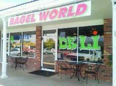 Beachside Bagel World, Satellite Beach