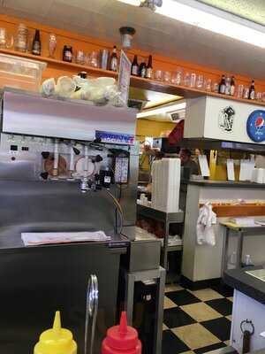 Short's Root Beer Stand