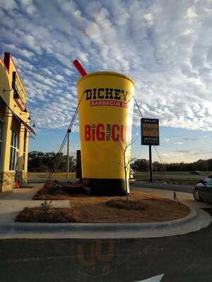 Dickey's Barbecue Pit, Marianna