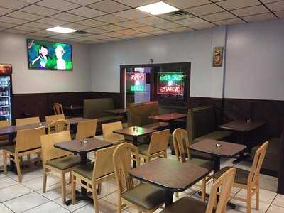 Wings'N'Pies, Willimantic