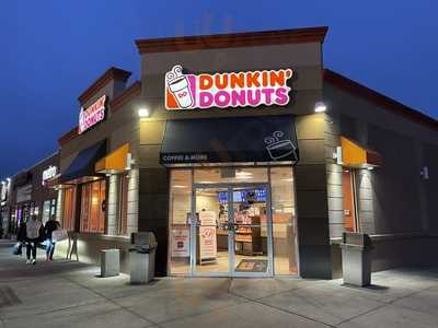 Dunkin', Elmont