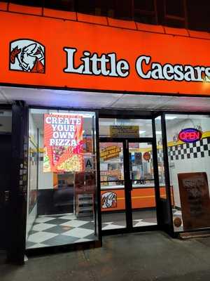 Little Caesars, Woodhaven