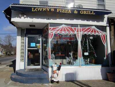 Lovey's Pizza & Grill