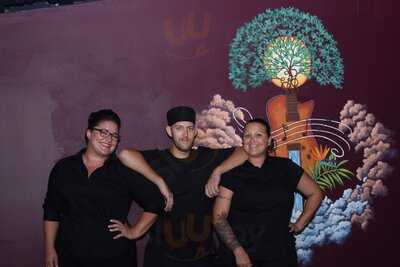 Paradise Craft House & Grill