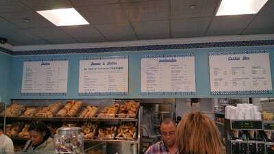 Slims Bagels and Bialys, Little Neck