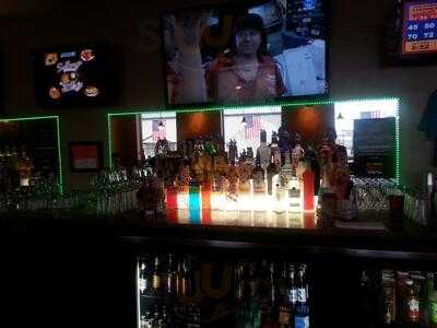 Solbergs Greenleaf Sports Bar & Grill