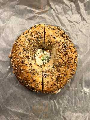 White Mountain Bagel Company, Lincoln