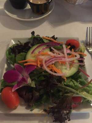 Samantha's of Bandera