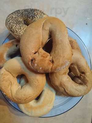 Trish's Bagels