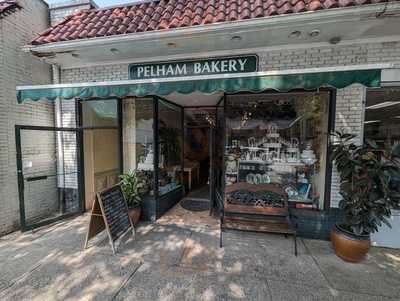 Pelham Bakery, Pelham