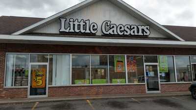 Little Caesars, Fulton