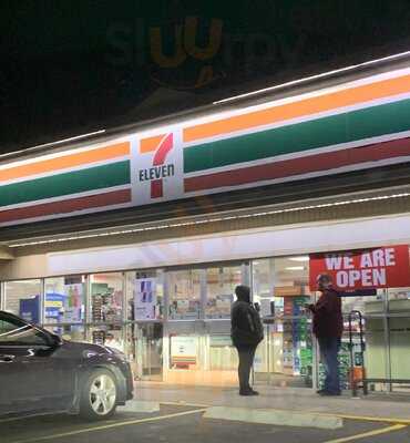 7-Eleven, Holbrook