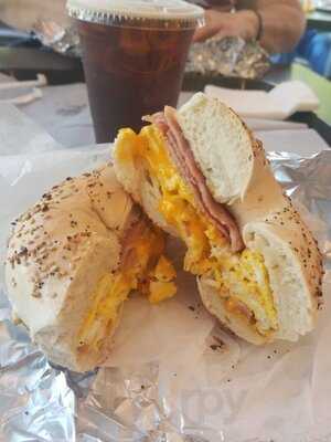 Lenny's Bagels, Pelham