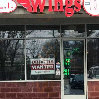 L I Wings-N-Things, Farmingville