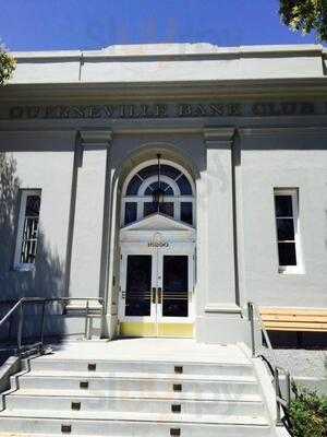 Guerneville Bank Club